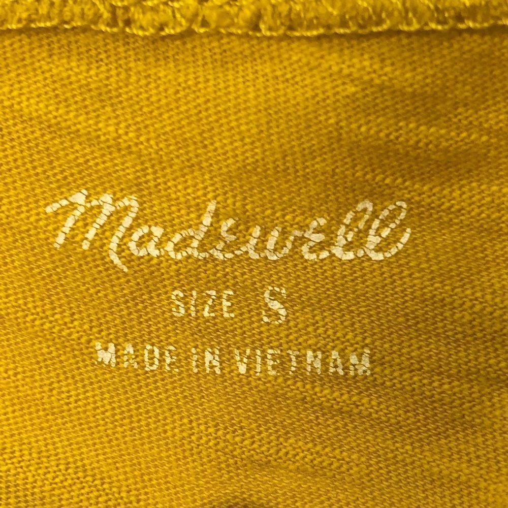 Madewell yellow short sleeve one pocket tee shirt, size small - Picture 3 of 6